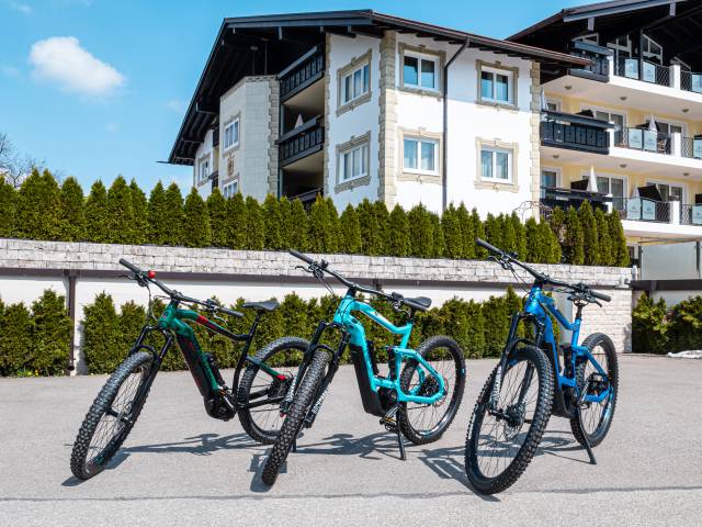 Fahrrad Urlaub im Allgäu - E-Bikes zum Ausleihen im Hotel Burgmühle