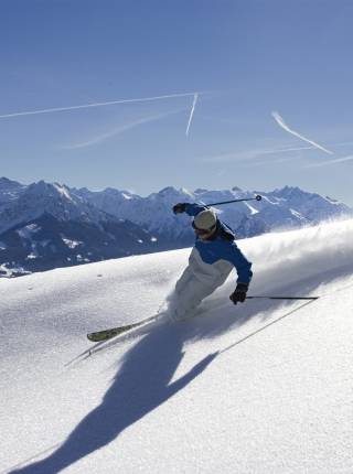 Skifahren in Oberstdorf und Kleinwalsertal: Ein Winterparadies für alle Symbolfoto